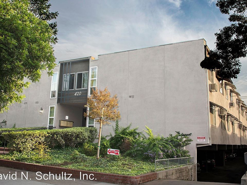1st image of 420 Burchett St APT 3