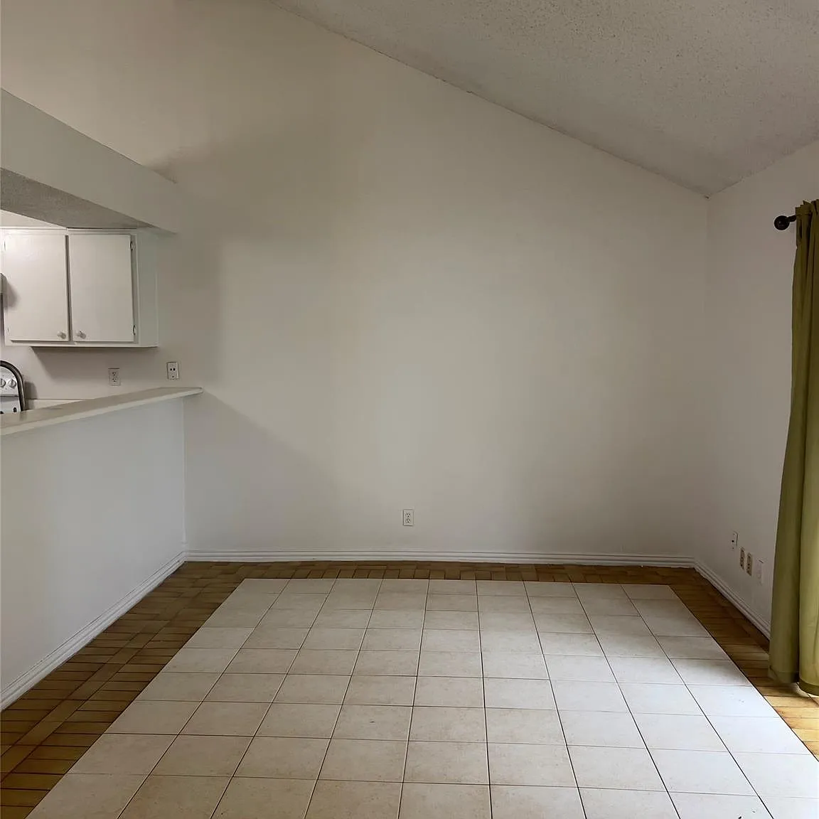 2 bed, 1.5 bath, 833 sqft, $1,500 — Photo 3