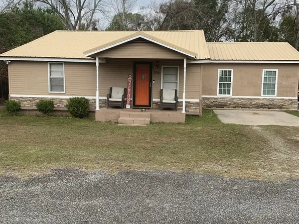 2906 Hill Ave, Tifton, GA 31794