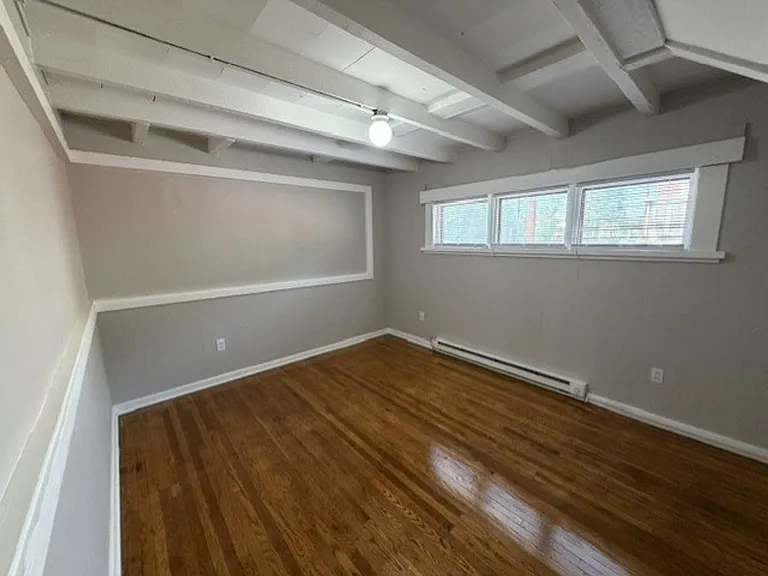 563 S 24th St — Photo 16