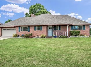 9405 Lyric Ln, Midwest City, OK 73130