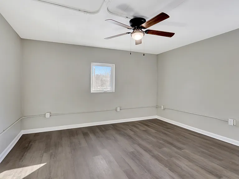 2751 Malvern Ave — Photo 10