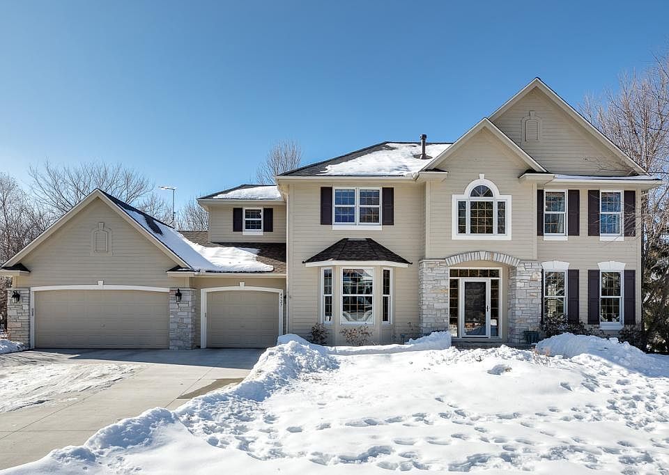 1st image of 4527 Medina Lake Dr