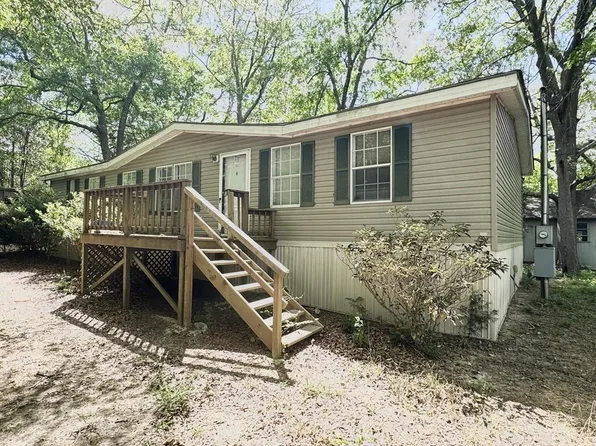 105A Davis Dr SW, Milledgeville, GA 31061