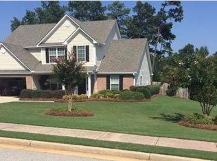 3301 Oakbriar Dr, Loganville, GA 30052