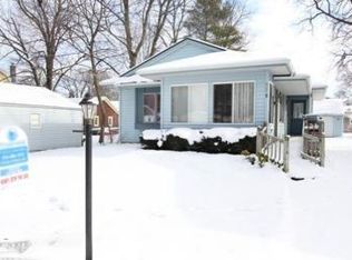 376 Sigsbee St, Rockford, MI