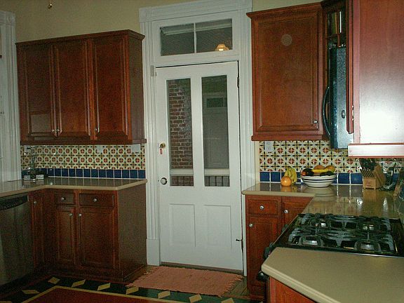 5th image of 2615 E Broad St