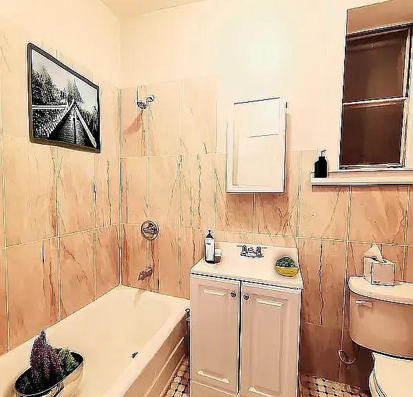183 S 8th St #3 — Photo 8
