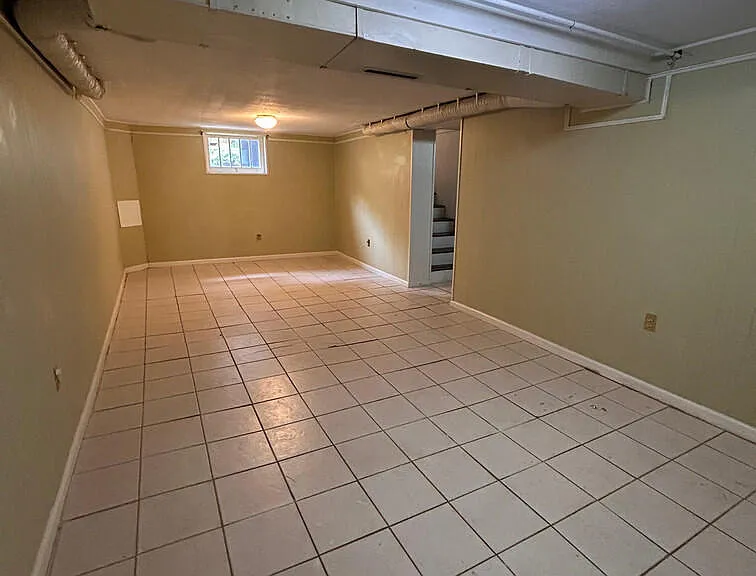 505 Camilla St SE — Photo 35