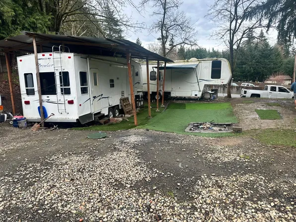 30 NE Davey Jones Ct, Belfair, WA 98528