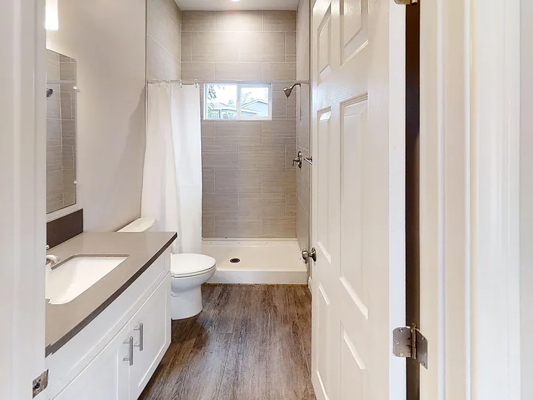 5214 E Falls View Dr — Photo 8