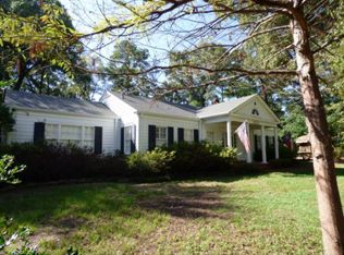 4221 Raguet St, Nacogdoches, TX 75965