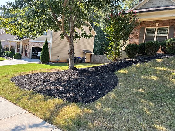 2nd image of 720 Mimosa Way