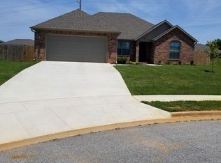 5000 SW Go Green Ave, Bentonville, AR 72712