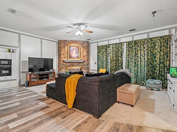 2nd image of 3709 Blain Dr
