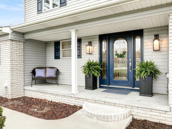 1175 Watson St, Fort Gratiot, MI 48059