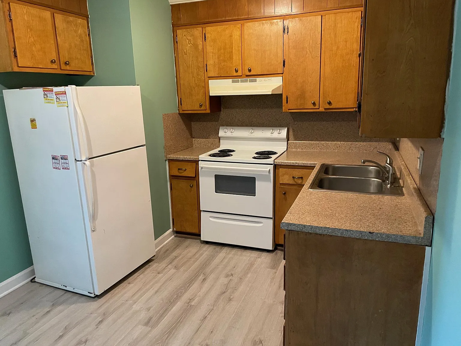 2 bed, 1000 sqft, $995 — Photo 4