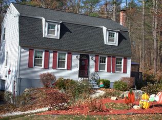 37 Sheldon Rd, Derry, NH 03038