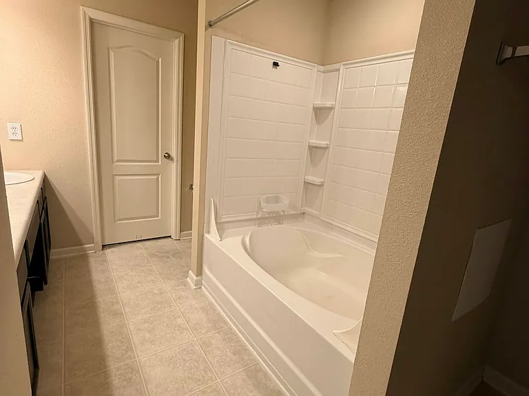 2500 First Hill Cir SW — Photo 14