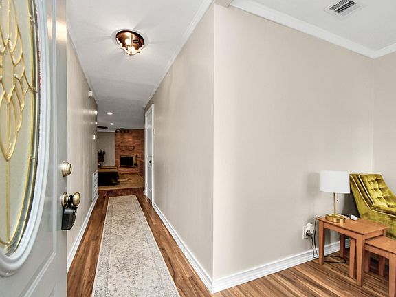 3rd image of 5838 Silver Forest Dr