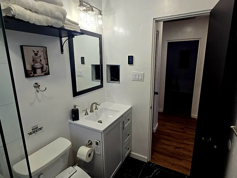 1412 Quincy St NE — Photo 21