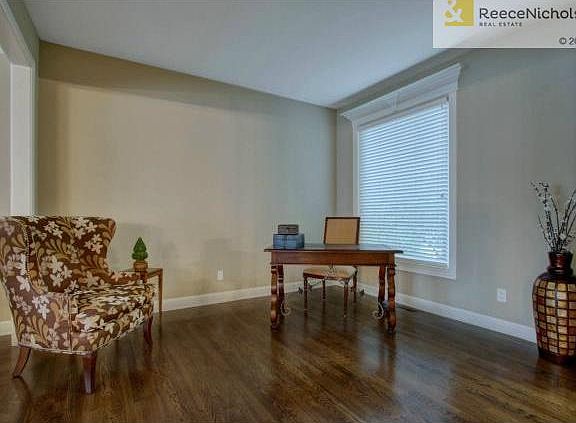 4th image of 14528 Horton St