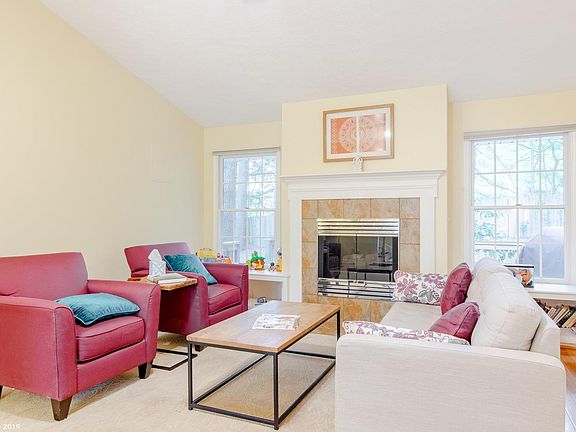 5th image of 1103 Chickadee Cir