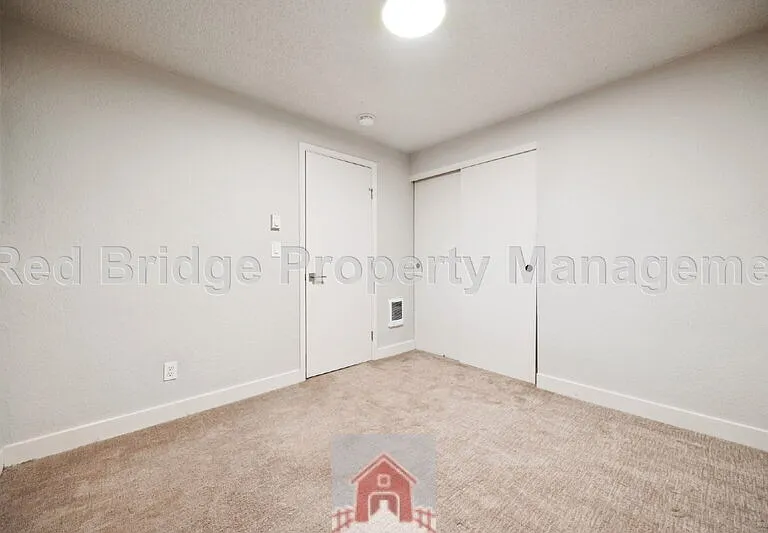 3442 SE 8th Ave — Photo 25