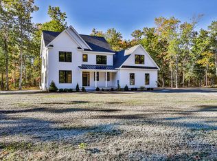 28 Long Hill Rd, Hollis, NH 03049