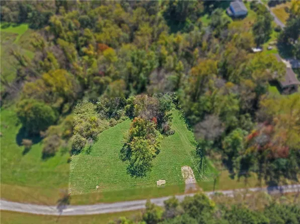 271 Brewer Rd, Freedom, PA 15042
