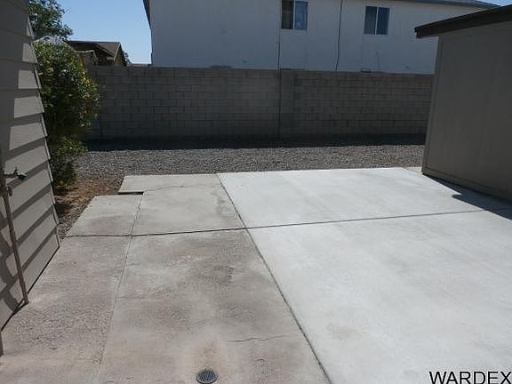 5th image of 1652 Lynn Dr