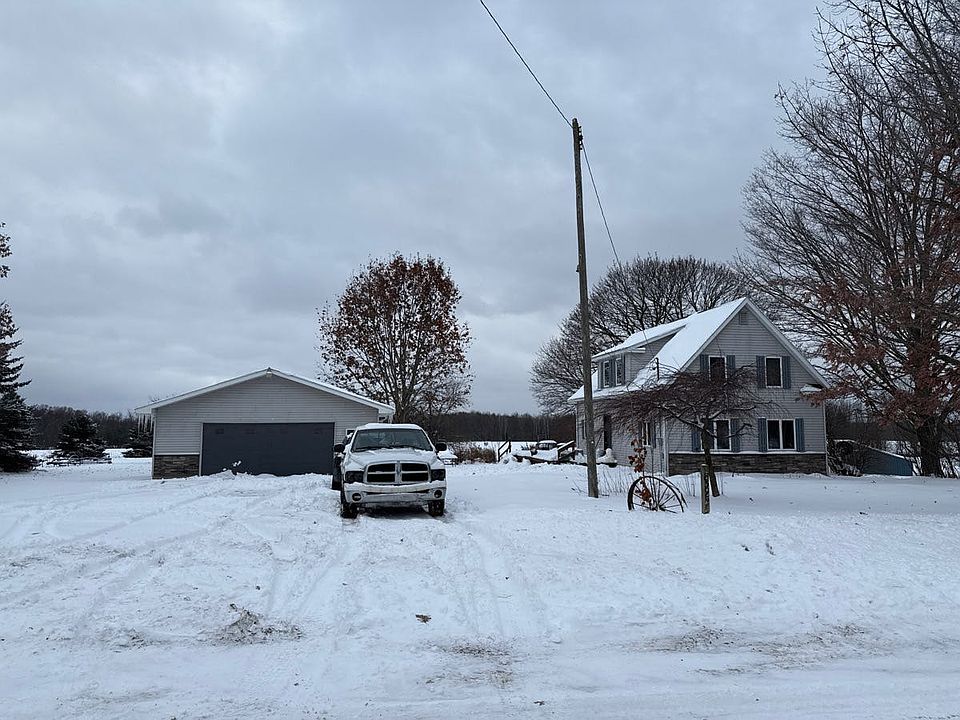 1st image of 8395 21 Mile Rd