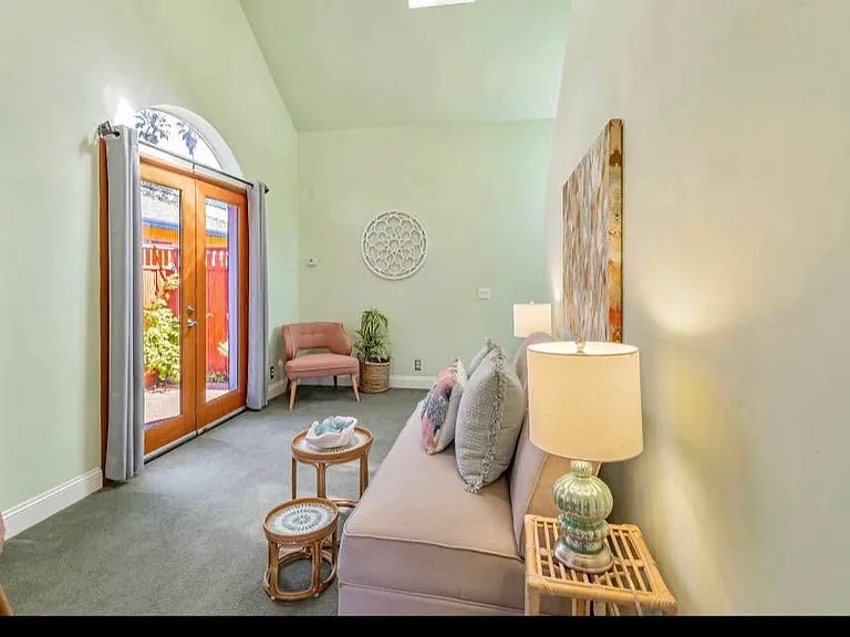 722B Cayuga St — Photo 10