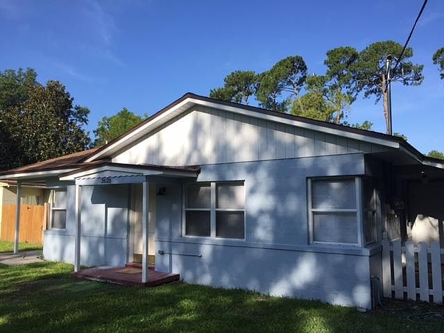 1st image of 3630 Rosemary St