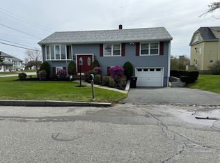 36 Grant St, Dartmouth, MA 02748