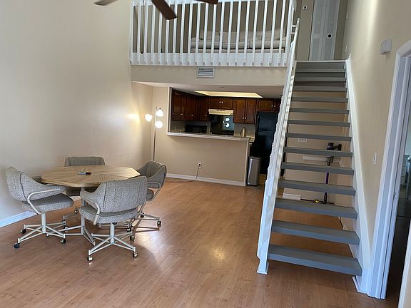 3rd image of 7165 Kola Ter APT 36