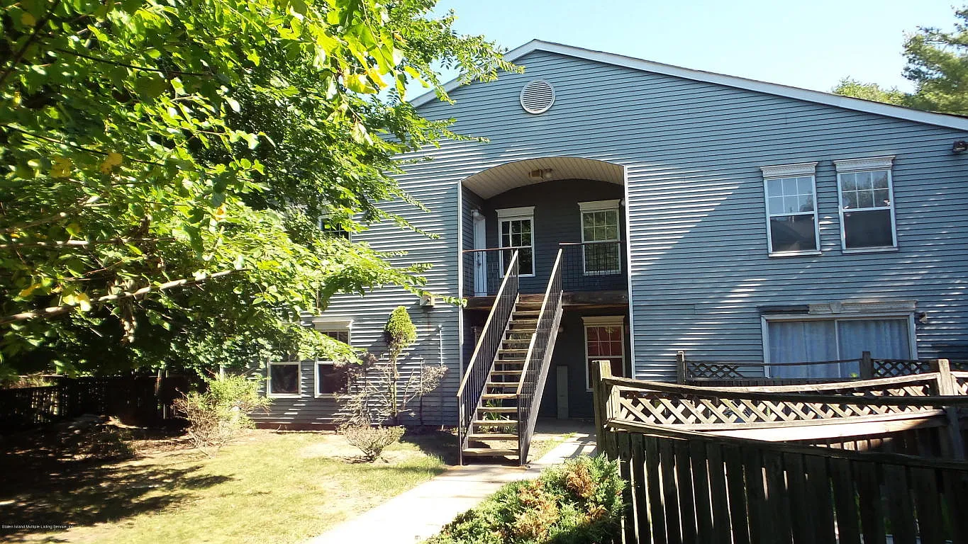 38B Pond Way #38B photo 1