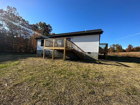 5th image of 105 Firefly Ct