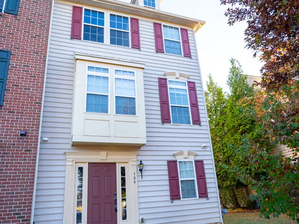 504 S Greenberry Ln, Dover, DE 19904