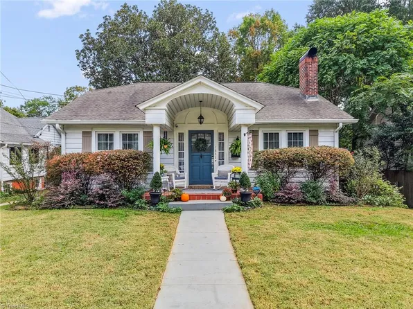 1832 Brantley St, Winston Salem, NC 27103