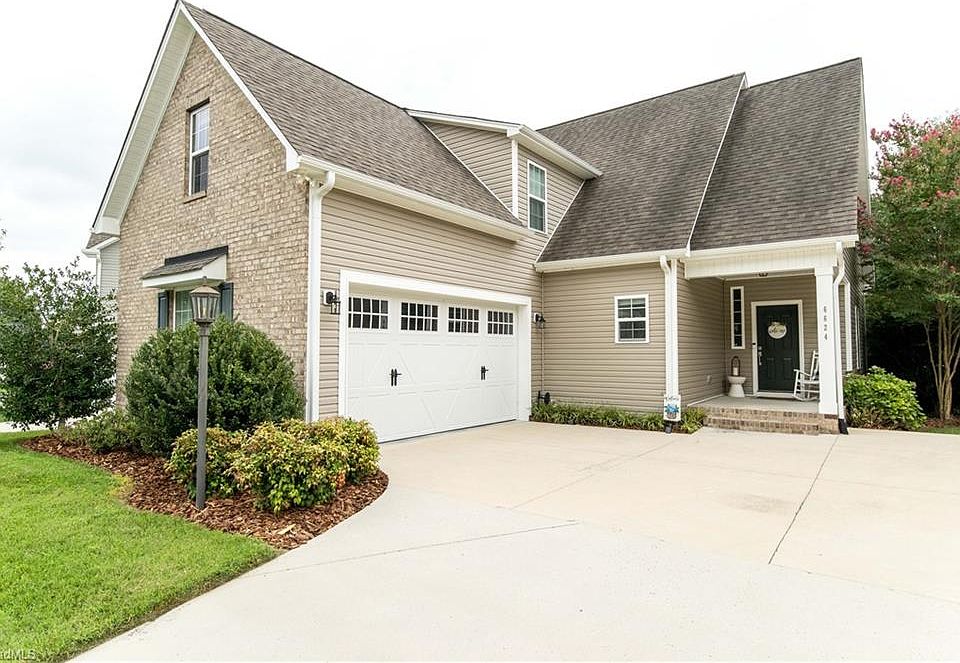 1st image of 6624 Springfield Village Ln