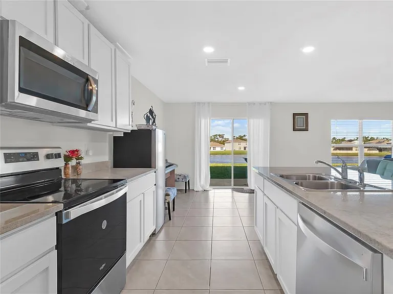 16767 Sunburst Lake St — Photo 11