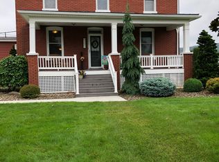 1001 Pine Heights St, Roaring Spring, PA 16673