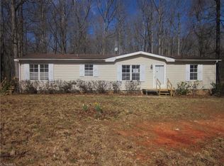 7307 Wade Hockett Ct S, Pleasant Garden, NC 27313