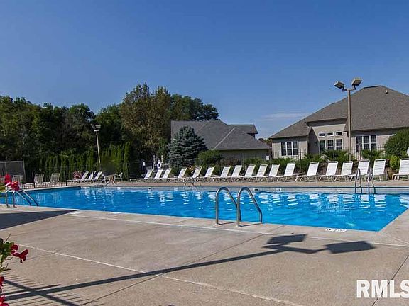 5th image of 4515 N Thornhill Dr