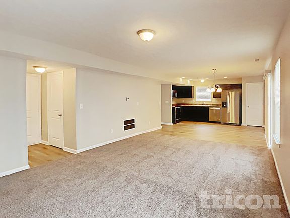 4th image of 501 Foliage Ln