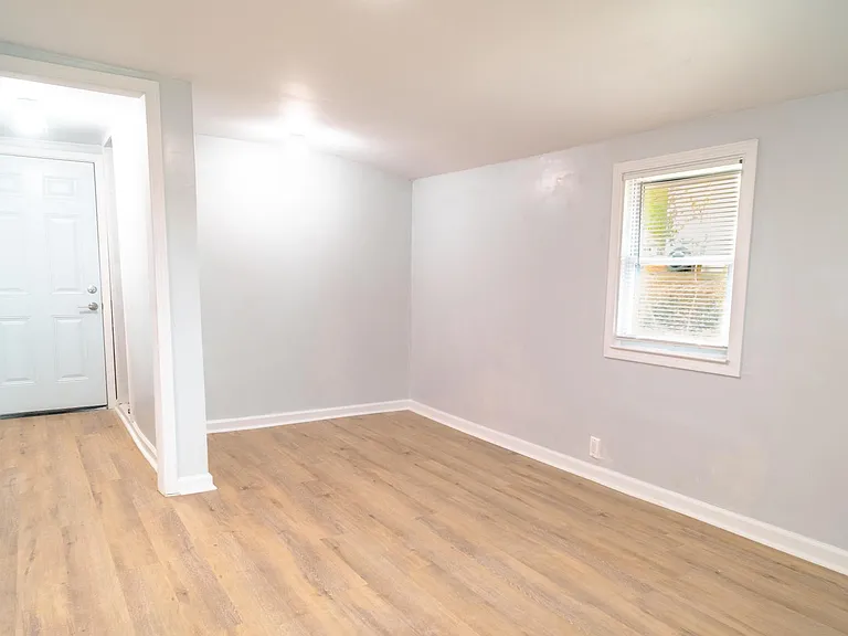 3825 Crane Dr NE — Photo 18