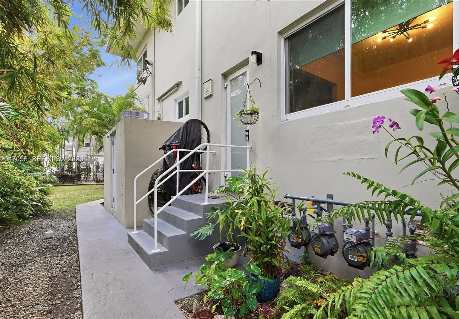 Covenant Manor Condo — Photo 4