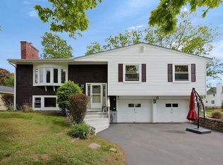 20 Stubb St, Franklin, MA 02038