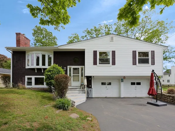 20 Stubb St, Franklin, MA 02038